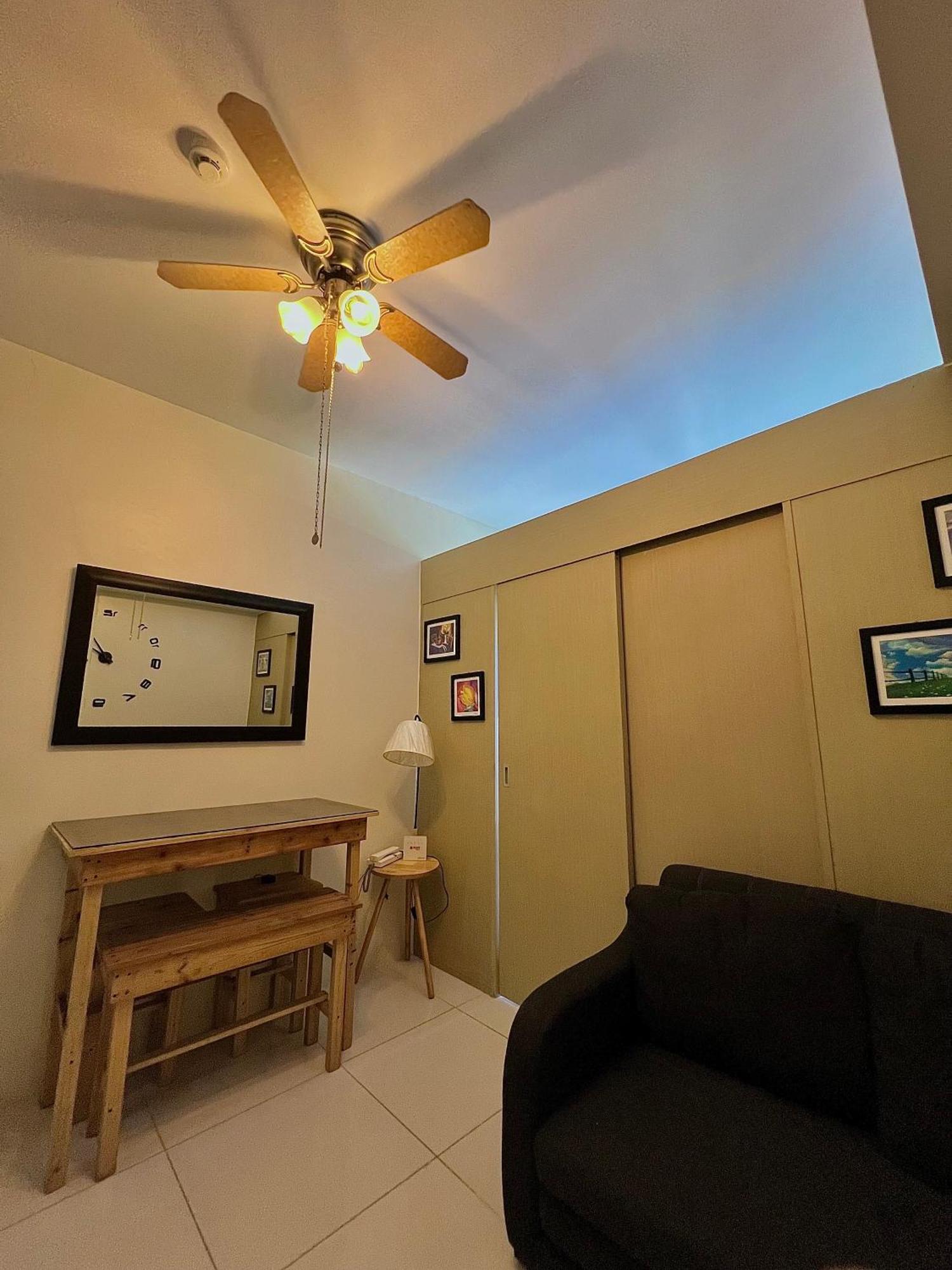 The Pallet House, Wind Residences Tagaytay Tagaytay City Extérieur photo